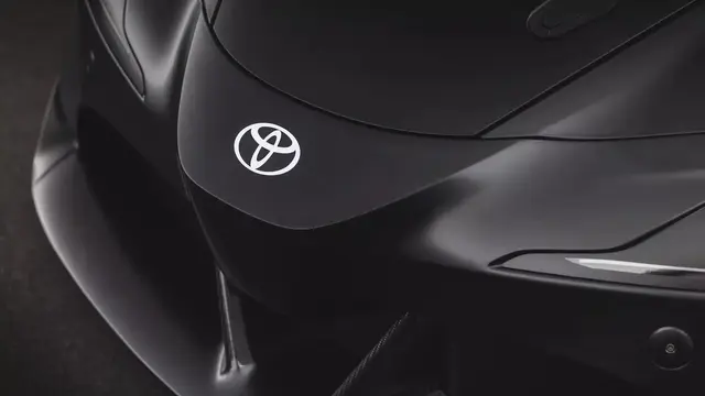 Mesin 4-silinder Suzuki GS1000 yang tetap bertenaga meski usianya tak muda lagi (Toyota)
