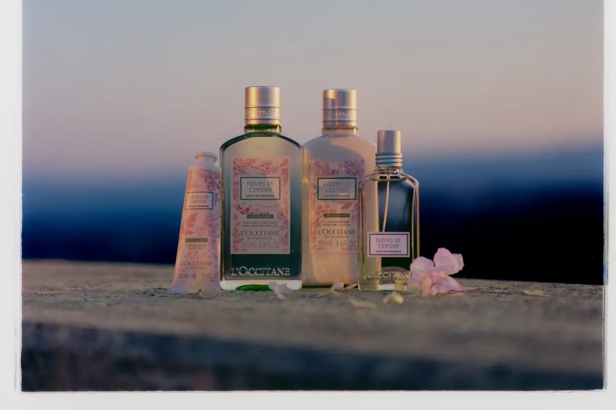 Koleksi Terbatas Cherry Blossom Visite en Provence (photo by L'Occitane en Provence)
