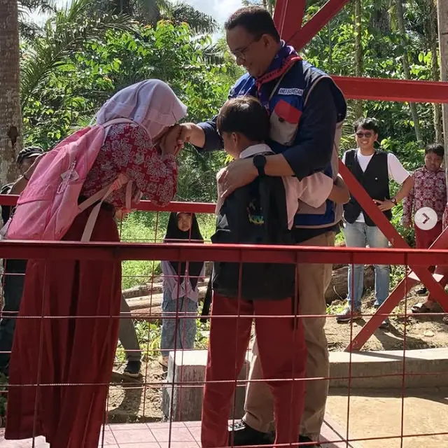 Mantan Gubernur DKI Jakarta, Anies Baswedan (@turuntangan)