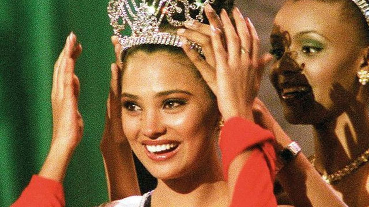 9. Lara Dutta (2000)