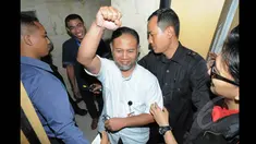 Wakil Ketua KPK, Bambang Widjojanto menggelar jumpa pers pengunduran dirinya di Gedung KPK, Jakarta, Senin (26/1/2015). (Liputan6.com/Herman Zakharia) 