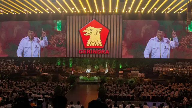 Momen Akrab Prabowo dan Jokowi di Puncak Perayaan Ulang Tahun ke-17 Partai Gerindra