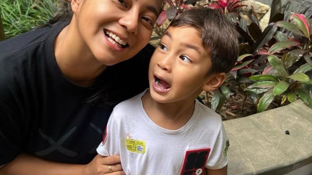 6 Potret Cantik Natural Chelzea Adik Paula Verhoeven Bareng Kiano dan Kenzo, Akhirnya Bisa Bertemu Setelah Sekian Lama