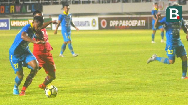 Persib Bandung, Persis Solo, Stadion Manahan