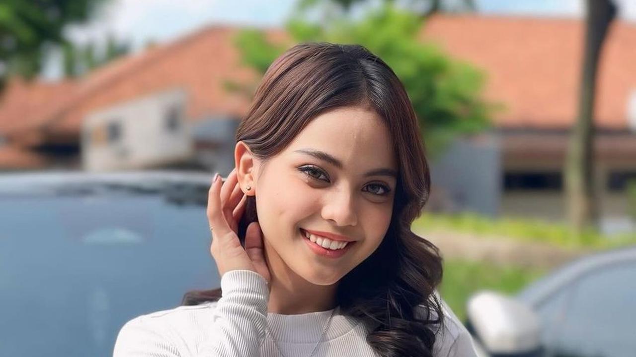Keren Abis, Potret Putri Isnari Latihan Berkuda yang Kini Jadi Hobi Barunya