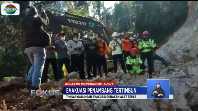 Tim SAR turunkan alat berat untuk evakuasi sekitar 60 penambang emas liar di Bolaang Mongondow, Sulawesi Utara.