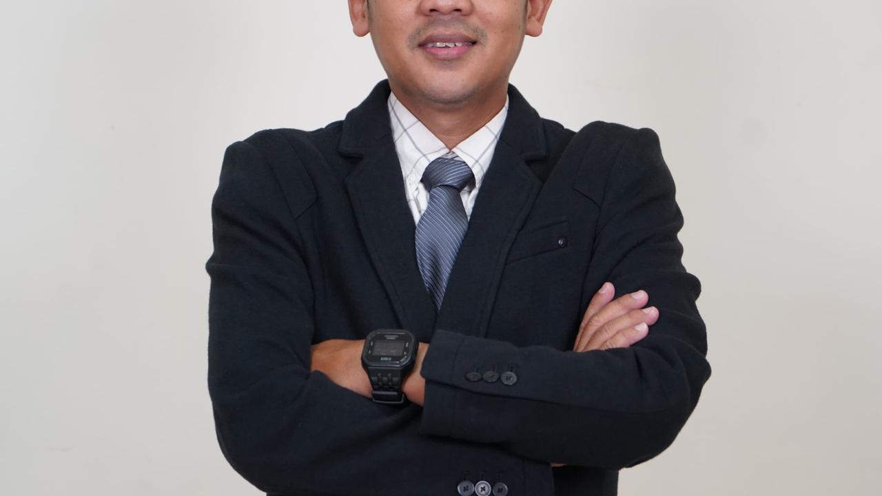 Radius Setiyawan Dosen Kajian Media dan Budaya Universitas Muhammadiyah Surabaya