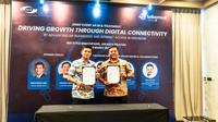Telkomsat dan APJII menandatangani Memorandum of Understanding (MoU) untuk mempercepat transformasi digital melalui layanan satelit Starlink. Dok: APJII