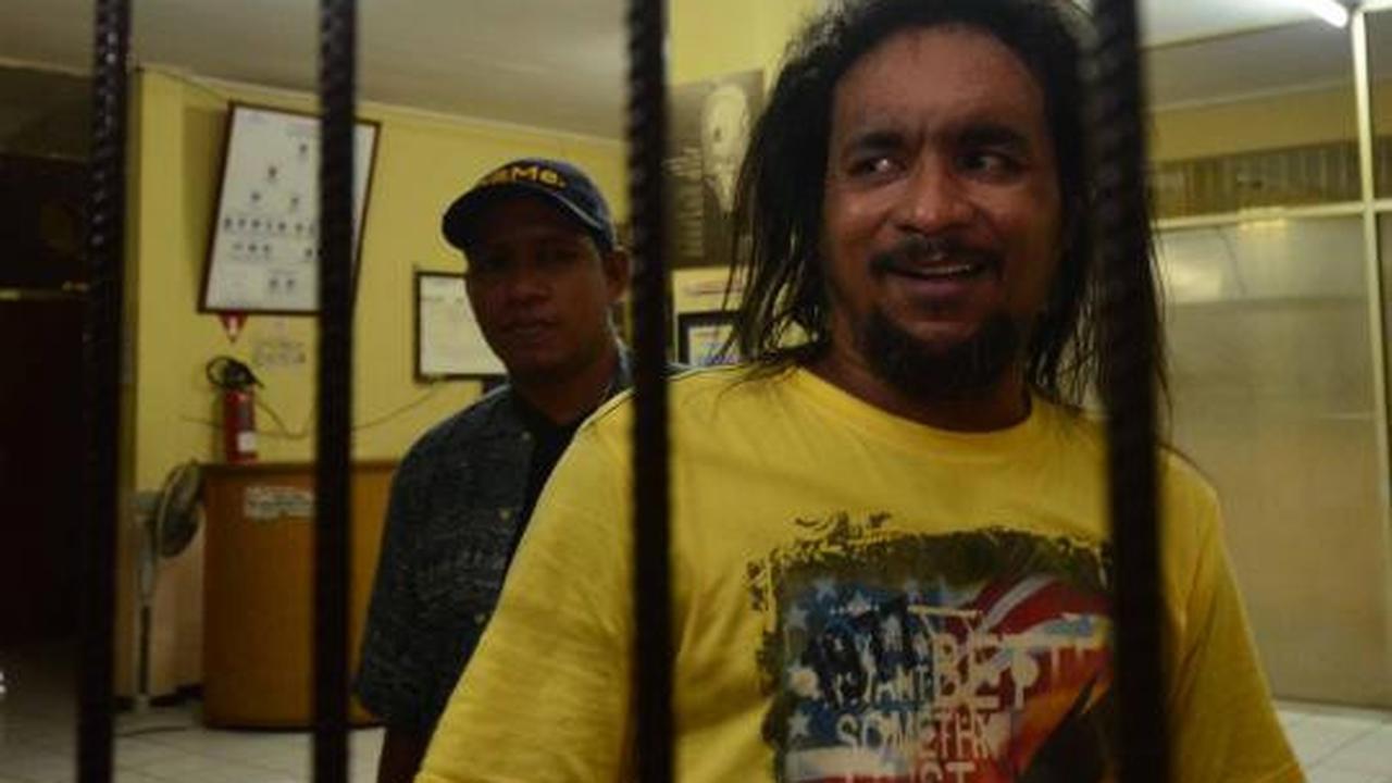 Massa pendukung John Kei datangi RS Polri