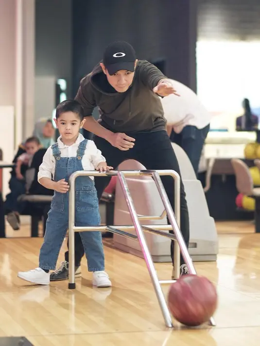 (Instagram/dudeharlino)