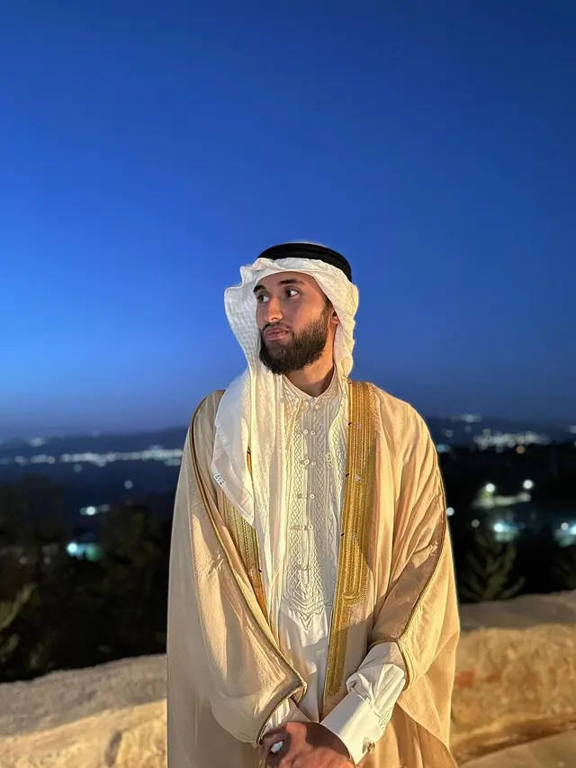 Dikabarkan Menikah, Sabda Ahessa Mantan Kekasih Wulan Guritno Tampil Bak Pangeran Arab