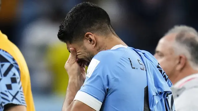 Foto: Tangisan Son Heung-min dan Luis Suarez di Laga Pamungkas Grup H Piala Dunia
