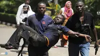 [GALERI FOTO] Tegang, Penyelamatan Pengunjung Mal di Kenya
