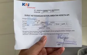 KRL Gangguan, Surat Ini Bikin Azhar Lega Meski Telat Ngantor