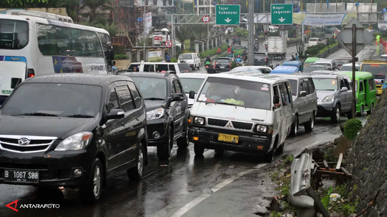 jalur-puncak-131231b.jpg