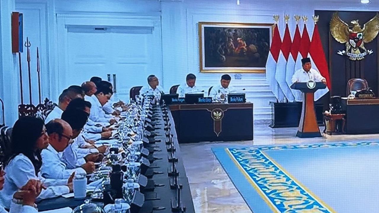 prabowo pimpin rapat kabinet