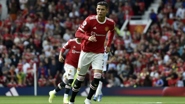 Debut Manis Ronaldo Getarkan Old Trafford