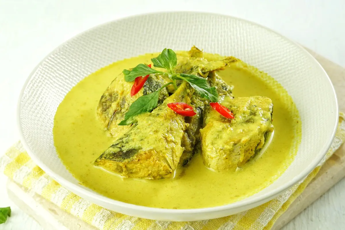 Ilustrasi sayur kuning ikan
