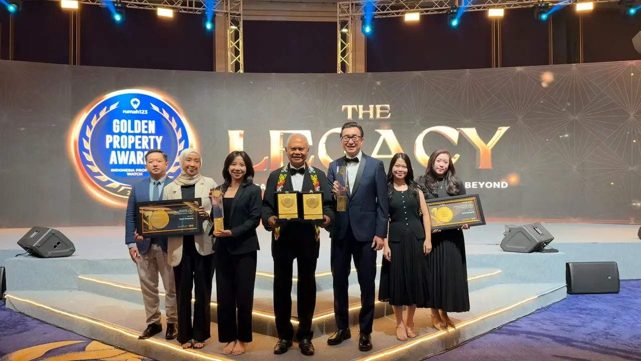Founder Lippo Group Mochtar Riady dan Tokoh Senior Properti James Riady