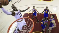 Berita Video: Dunk of the Night - LeBron James