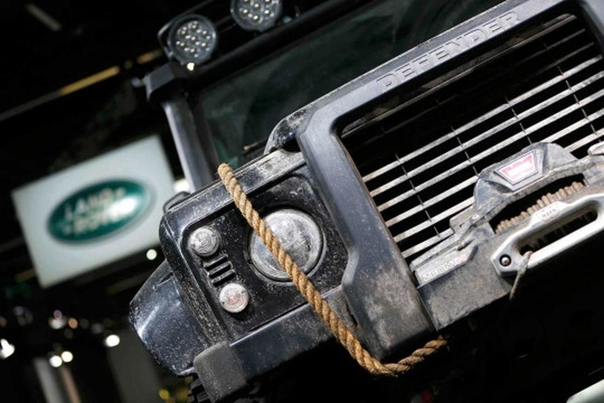 Mobil terbaru James Bond unjuk gigi di Frankfurt Motor Show 2015