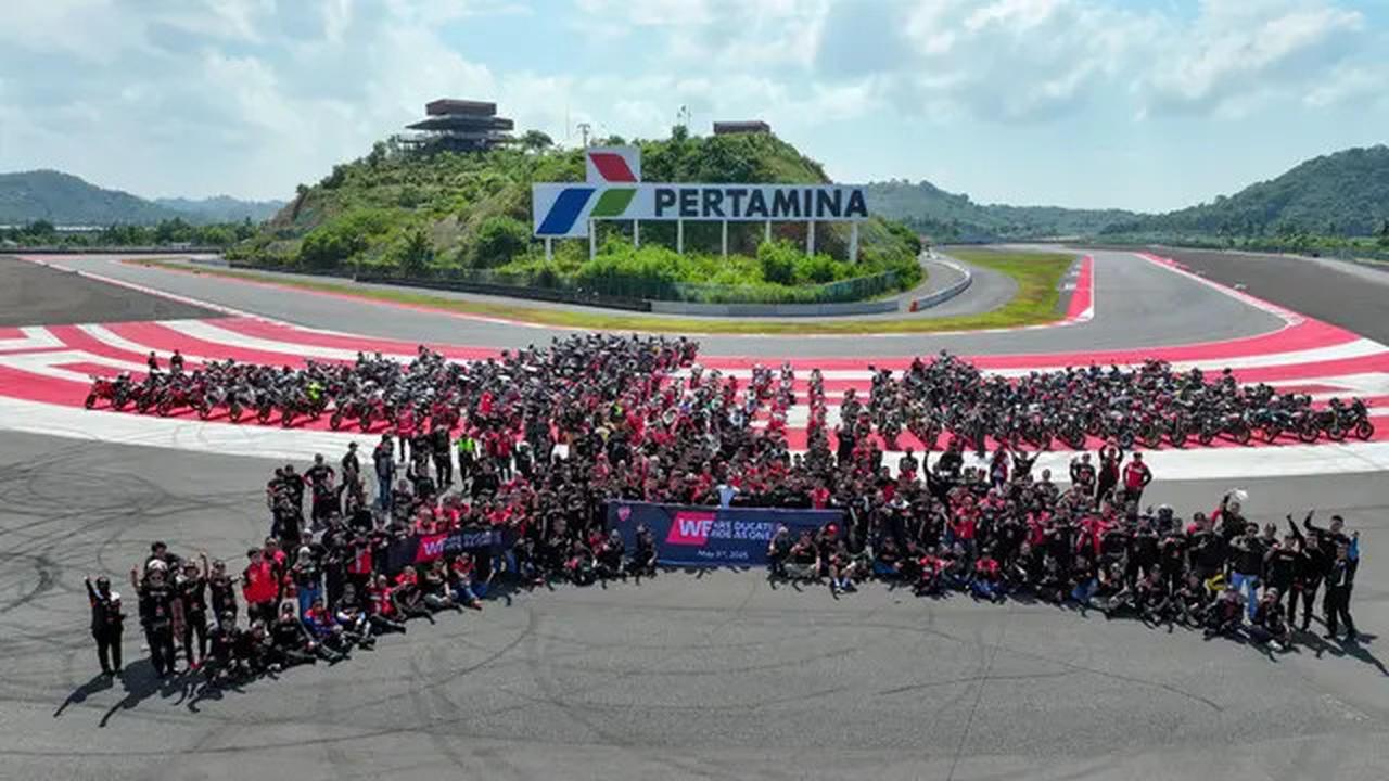 Ngumpul di We Ride As One 2025 Mandalika, Ratusan Pemilik Ducati Dikejutkan Kemunculan Desmosedici GP20