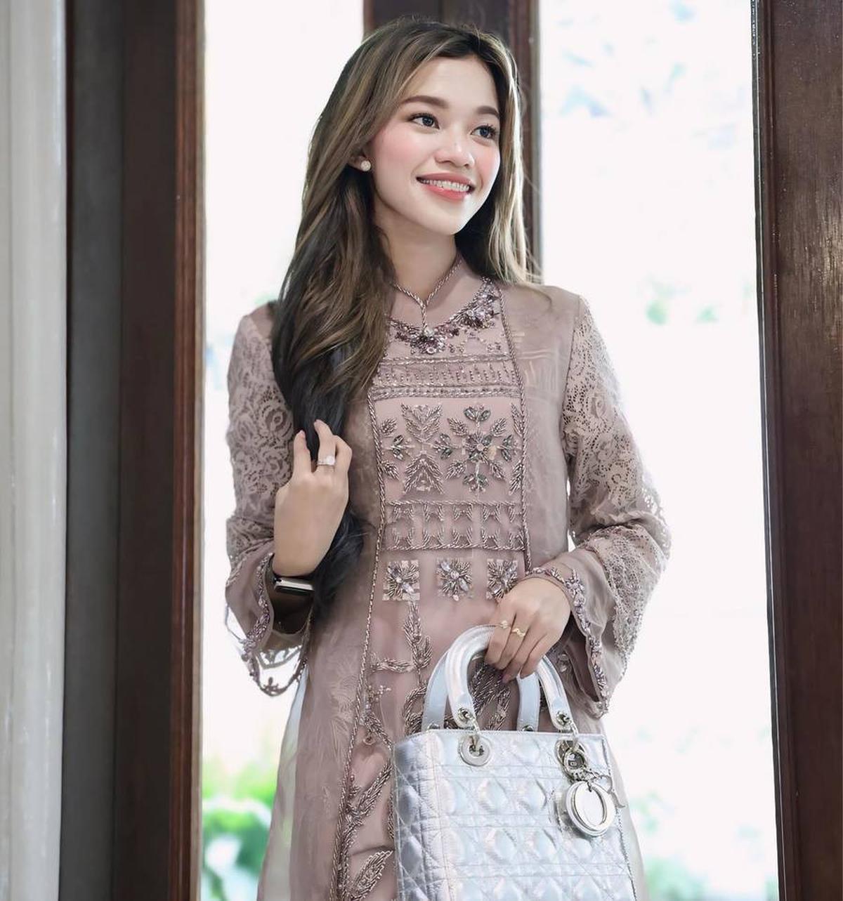 Anggun dan elegan