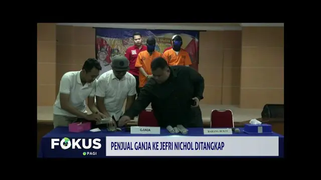 Polisi tangkap dua orang penjual ganja ke aktor Jefri Nichol dan sutradara Robby Ertanto.