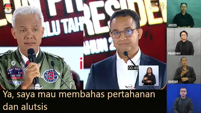 Juru Bahasa Isyarat Jelaskan Perbedaan Kotak JBI Debat Capres di Dalam dan Luar Negeri.
