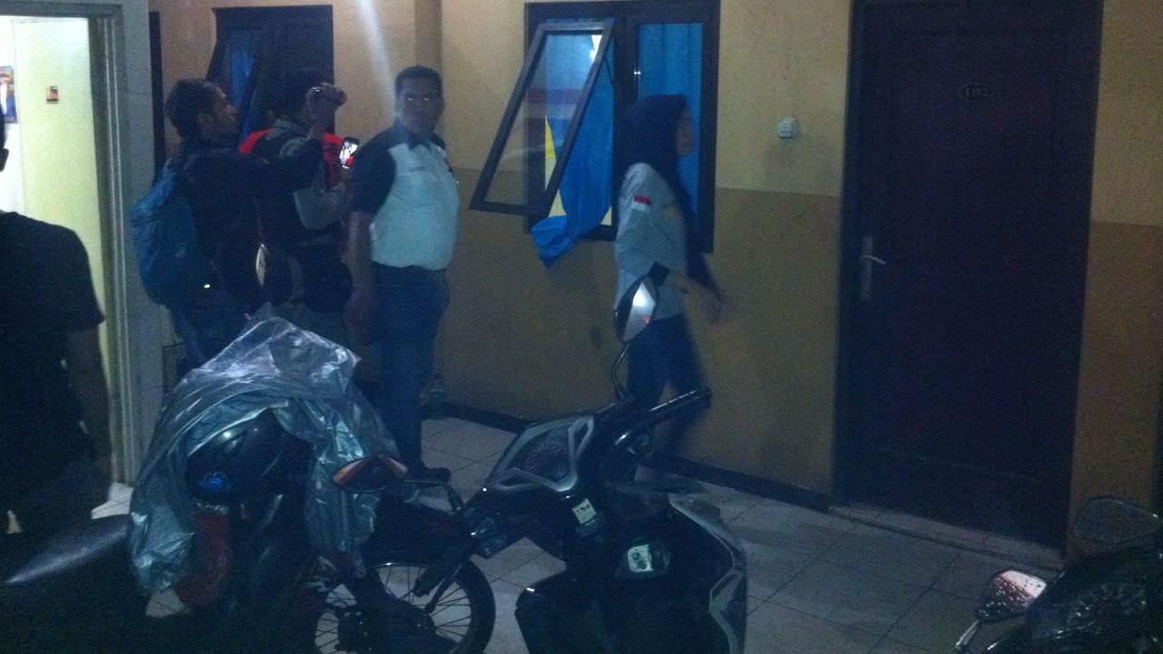 Razia pasangan mesum di Surabaya