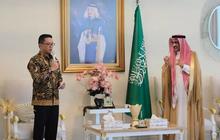 Menlu Sugiono dan Dubes Arab Saudi Bahas Rencana Pembangunan Kampung Haji di Makkah