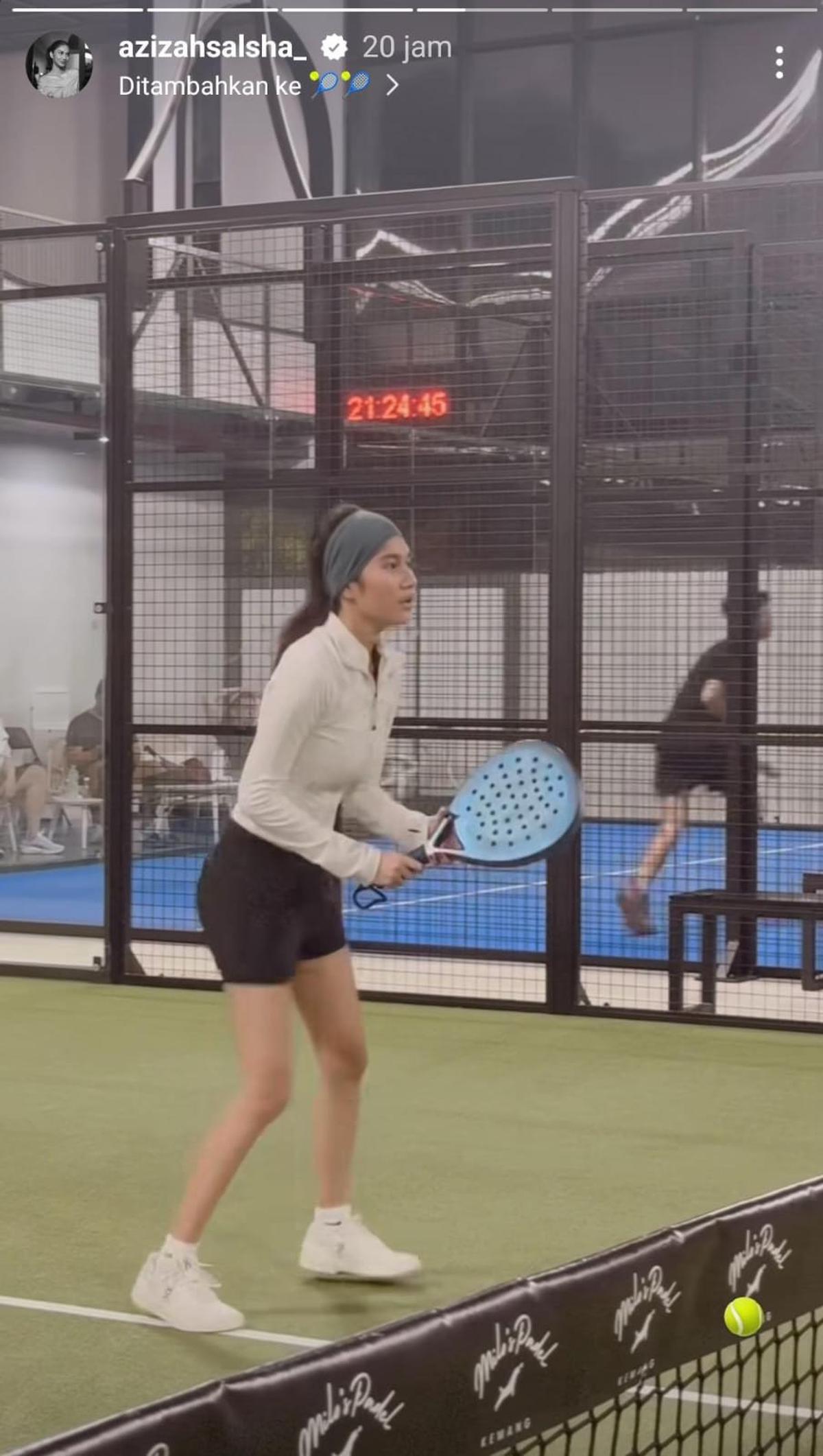 Sempat Diduga Hamil Anak Pertama dengan Arhan, Azizah Salsha Aktif Main Tennis