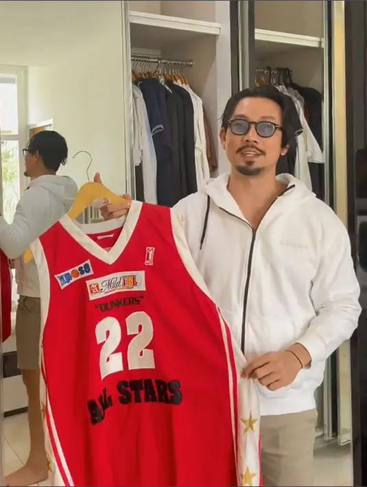 Denny Sumargo Lelang Jarsey (Instagram/sumargodenny)