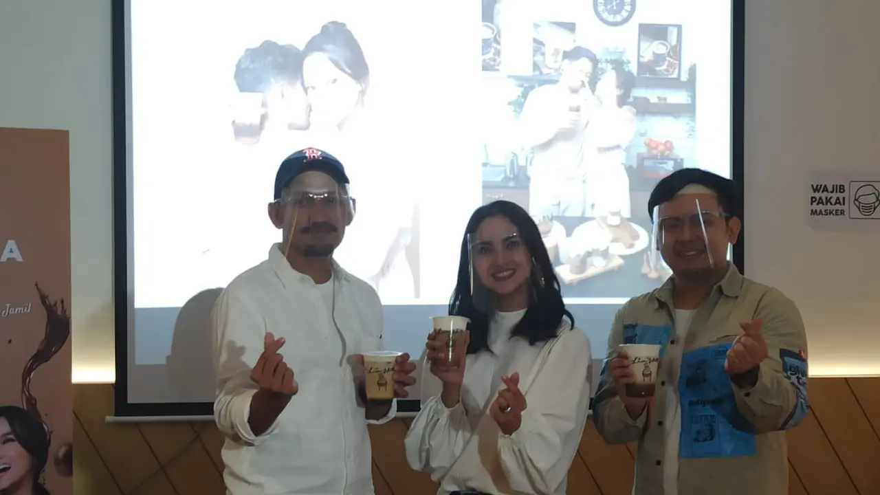 Ibnu Jamil dan Ririn Ekawati