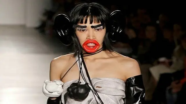 Model New York Fashion Week