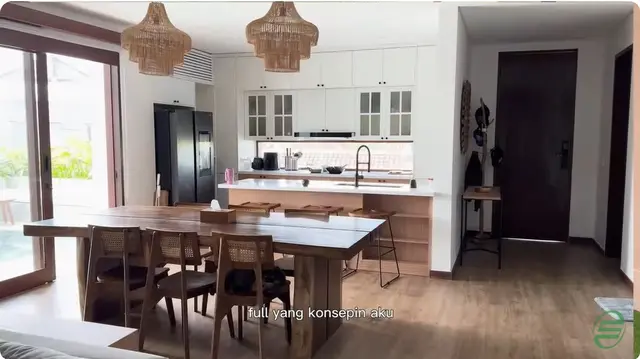 Bernuansa tropis elegan, begini 9 potret rumah Dahlia Poland dan Fandy Christian di Bali