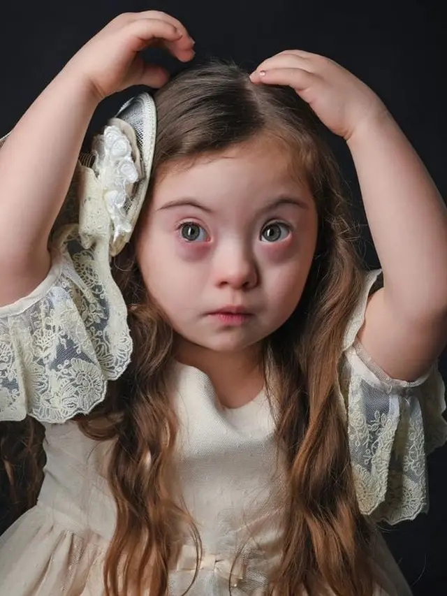 francesca model down syndrome berusia 4 tahun