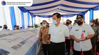 Menteri Koordinator Bidang Kemaritiman dan Investasi (Menko Marves) Luhut Binsar Pandjaitan melakukan kunjungan kerja ke Bandara Dhoho, Kediri, Senin (26/4/2021). (Foto: Kemenko Marves)