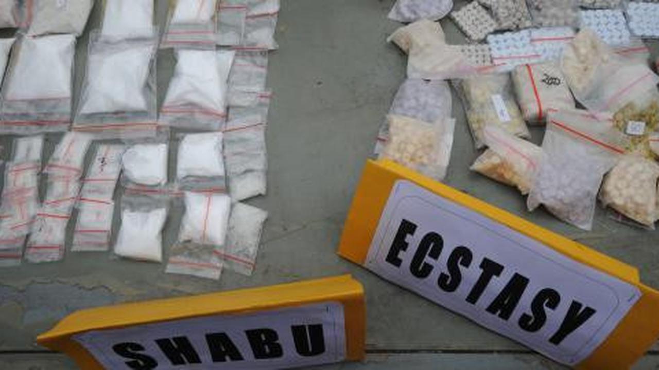 Pakai sabu, Kapolsek Cibarusah dicopot