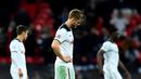 Ekspresi pemain Tottenham Hotspur setelah kalah dari Bayer Leverkusen dalam laga Grup E Liga Champions di Stadion Wembley, Kamis (3/11/2016) dini hari WIB. (Reuters/Dylan Martinez)