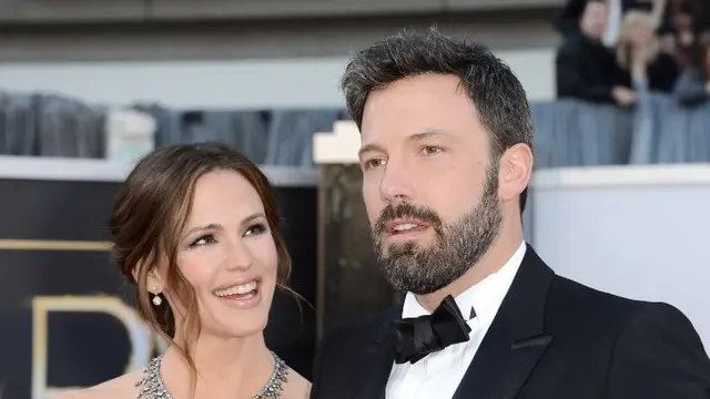 [Bintang] Ben Affleck - Jennifer Garner
