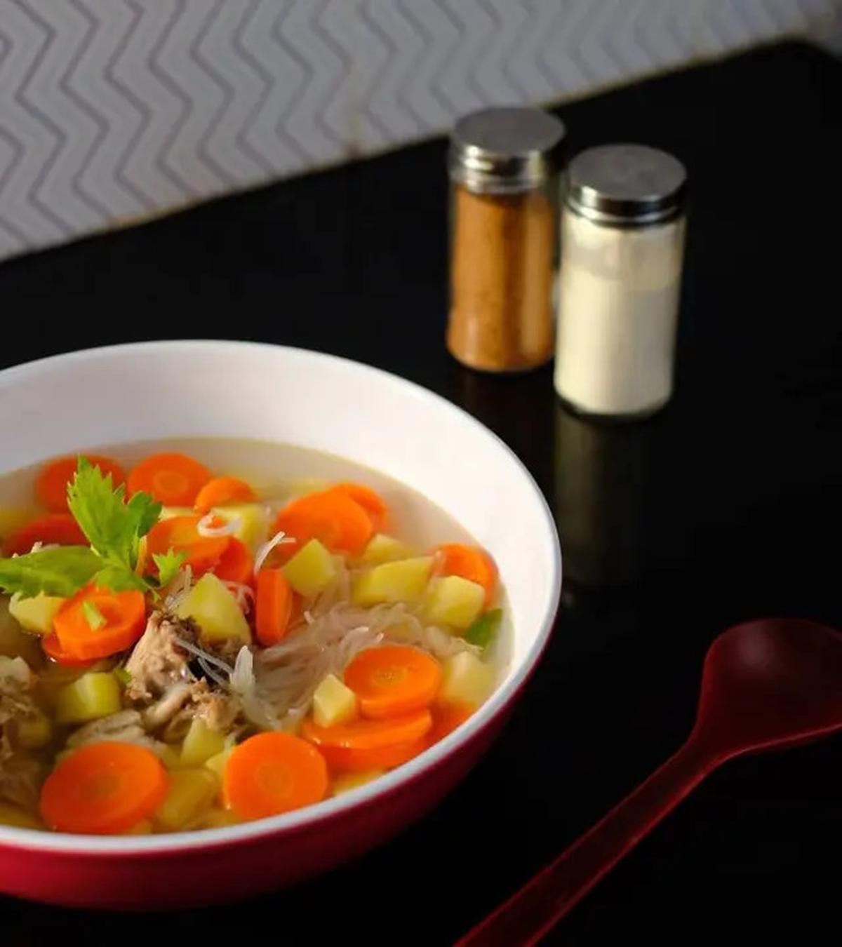 5 Resep Masakan Berkuah Tinggi Protein yang Rendah Kolesterol