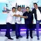 Menteri BUMN Erick Thohir (kedua kanan) Dirut Bank Mandiri Darmawan Junaidi (kedua kiri) dan Direktur Utama Garuda Indonesia Irfan Setiaputra (kanan) saat tos bersama pada pembukaan Garuda Indonesia Travel Fair di ICE BSD Tangerang, Banten, Jumat (28/10/2022). (Liputan6.com/HO)