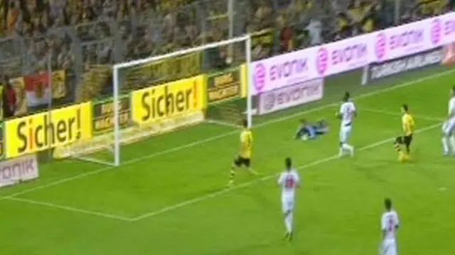 Dortmund Pesta Gol ke Gawang Hamburg