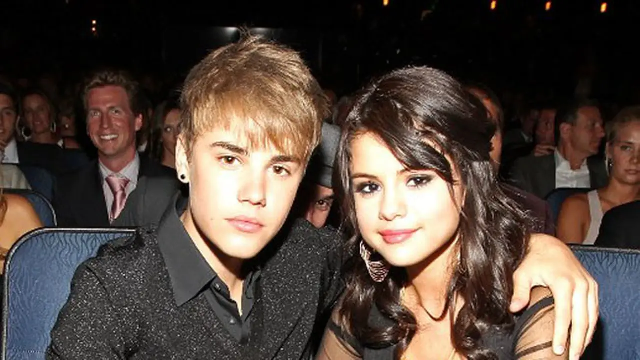 [Bintang] Selena Gomez-Justin Bieber