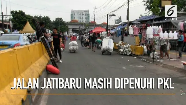 VIDEO: Jalan Jatibaru Masih Dipenuhi PKL