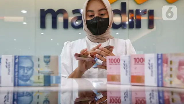 Akhir Pekan, Rupiah Melemah Terhadap Dolar
