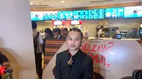 Bastian Steel Akui Sempat Kaku dan Kesulitan Logat Jawa Saat Syuting Selepas Tahlil