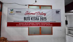 Penyaluran Bantuan Langsung Tunai Kesejahteraan Rakyat (BLT Kesra) di Kota Padang dan sejumlah wilayah Sumatera Barat kembali memperlihatkan peran Pos Indonesia atau PosIND sebagai perpanjangan tangan negara.