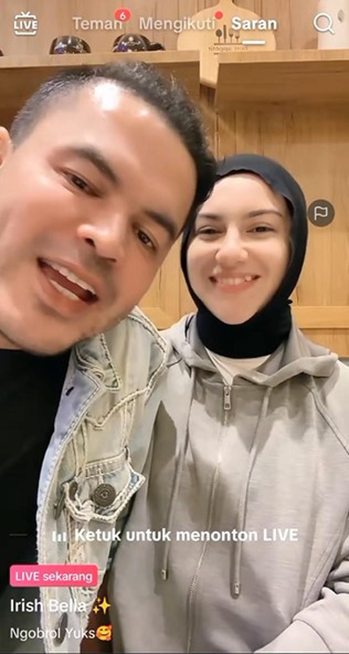 Potret Haldy Sabri Pertama Kali Ungkap Momen Lamar Irish Bella, Tak Izinkan Istri Berakting Lagi?
